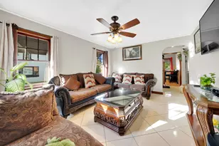 15716 Woodbridge Ave, Harvey, IL 60426 - Photo 4