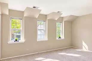 1404 Nottingham Ct, Wheeling, IL 60090 - Photo 12