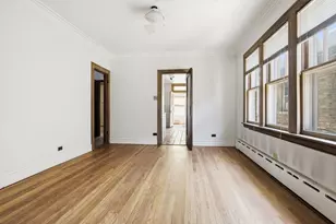 5505 W Pensacola Ave, Chicago, IL 60641 - Photo 8