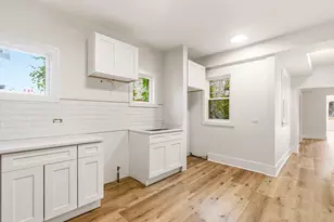 2112 S Drake Ave, Chicago, IL 60623 - Photo 8