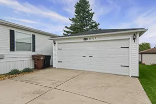 22730 S Ridge Ln, Frankfort, IL 60423 - Photo 26