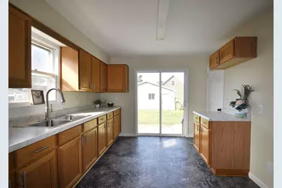116 W 11th Street, Streator, IL 61364 - Photo 6