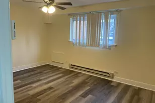 1480 S Busse Rd, Mount Prospect, IL 60056 - Photo 12
