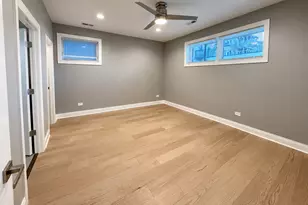 4950 S Michigan Ave, Chicago, IL 60615 - Photo 12