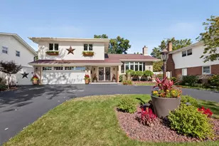 1330 190th St, Homewood, IL 60430 - Photo 2