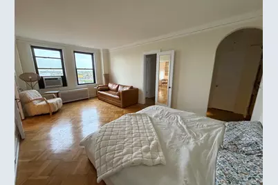 2000 N Lincoln Park West #911, Chicago, IL 60614 - Photo 2