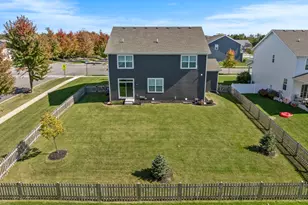 726 Slate Run, Elgin, IL 60124 - Photo 32