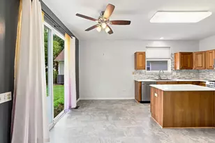 12449 Fox Run Ct, Huntley, IL 60142 - Photo 8
