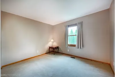 4819 W Glenbrook Trail, McHenry, IL 60050 - Photo 22