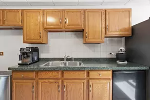 665 Illinois Blvd, Hoffman Estates, IL 60169 - Photo 26
