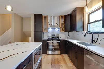 6955 Parkview Drive, Downers Grove, IL 60516 - Photo 14