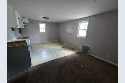 106 NW 5th Avenue, Aledo, IL 61231 - Photo 4