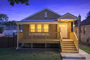 8817 S Parnell Ave, Chicago, IL 60620 - Photo 28