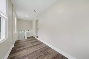 8817 S Parnell Ave, Chicago, IL 60620 - Photo 16