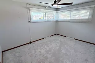 6635 W 87th St, Oak Lawn, IL 60453 - Photo 12