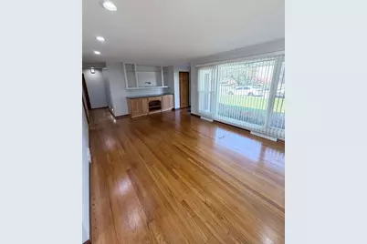 6635 W 87th Street, Oak Lawn, IL 60453 - Photo 4