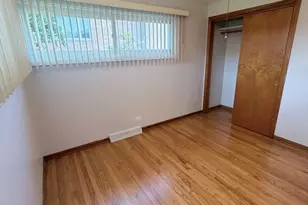 6635 W 87th St, Oak Lawn, IL 60453 - Photo 8