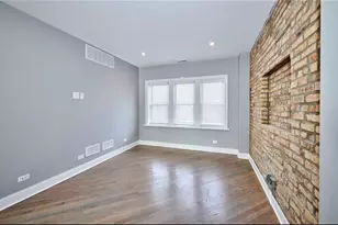 5703 W Seminole St, Chicago, IL 60646 - Photo 10