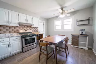 8240 S Octavia Ave, Bridgeview, IL 60455 - Photo 6