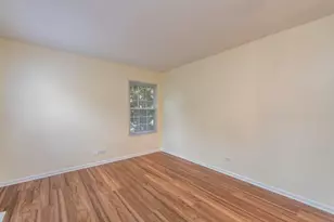 617 Whitney Ct, Gurnee, IL 60031 - Photo 6