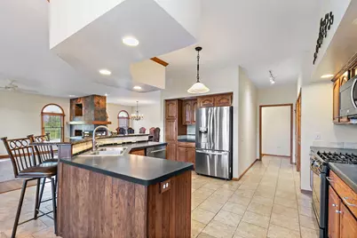 2101 Burnham Court, Algonquin, IL 60102 - Photo 8