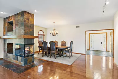 2101 Burnham Court, Algonquin, IL 60102 - Photo 6