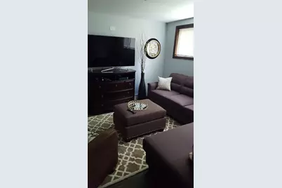3819 N Kenneth Avenue #1, Chicago, IL 60641 - Photo 2