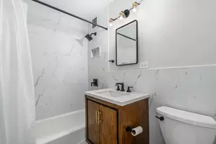 30 E Elm St, Chicago, IL 60611 - Photo 20