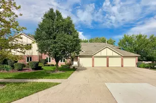 801 Timber Pl, New Lenox, IL 60451 - Photo 1