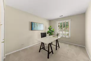 1712 Lakecliffe Dr, Wheaton, IL 60189 - Photo 10