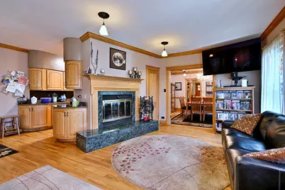 5842 N Nina Avenue, Chicago, IL 60631 - Photo 10