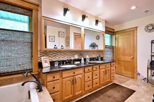 5842 N Nina Ave, Chicago, IL 60631 - Photo 20