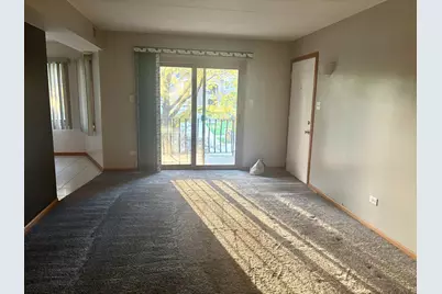 8805 S 79 Avenue #11, Hickory Hills, IL 60457 - Photo 6