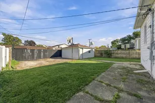 3241 Rose St, Franklin Park, IL 60131 - Photo 26