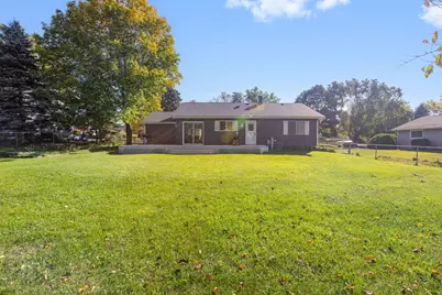 2412 W Fairview Lane, McHenry, IL 60051 - Photo 22