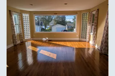 34955 N Augustana Avenue, Ingleside, IL 60041 - Photo 6