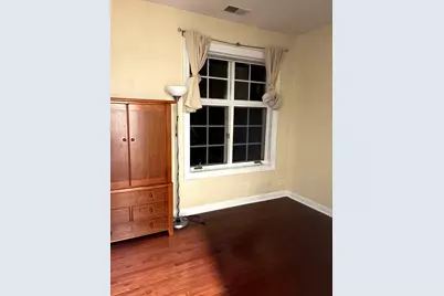 1064 W Chestnut Street, Chicago, IL 60642 - Photo 4