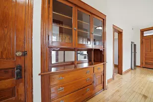 2707 N Central Park Ave, Chicago, IL 60647 - Photo 14