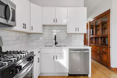 2707 N Central Park Avenue #3, Chicago, IL 60647 - Photo 2