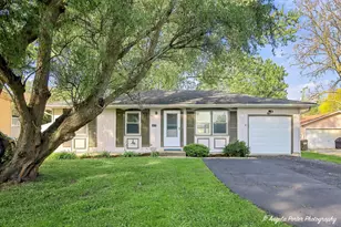 1815 Beach Rd, McHenry, IL 60050 - Photo 1