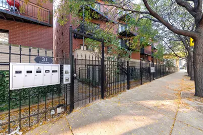 31 E 26th Street #5, Chicago, IL 60616 - Photo 2
