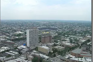 655 W Irving Park Rd, Chicago, IL 60613 - Photo 10
