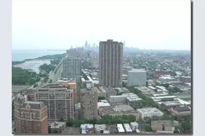 655 W Irving Park Road #4409, Chicago, IL 60613 - Photo 8