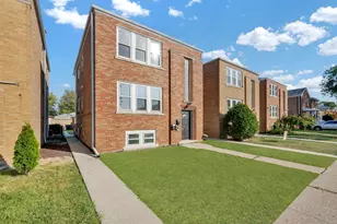 5527 S Mason Ave, Chicago, IL 60638 - Photo 2