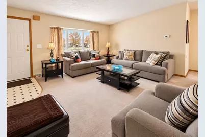 93 Petunia Circle, Matteson, IL 60443 - Photo 2