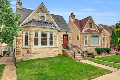 6219 W Holbrook Street, Chicago, IL 60646 - Photo 2