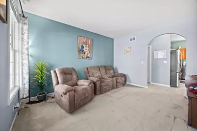 24 Hilltop Lane, South Elgin, IL 60177 - Photo 8