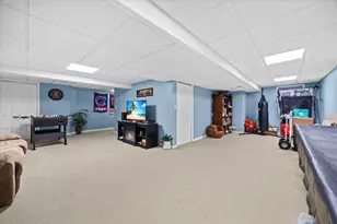 24 Hilltop Ln, South Elgin, IL 60177 - Photo 30