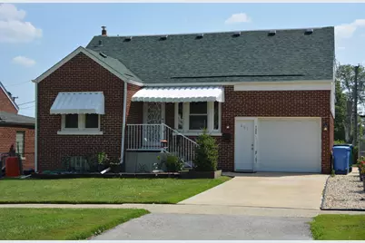 427 Bellwood Avenue, Hillside, IL 60162 - Photo 1