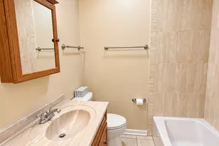 1813 Fargo Ave, Des Plaines, IL 60018 - Photo 14